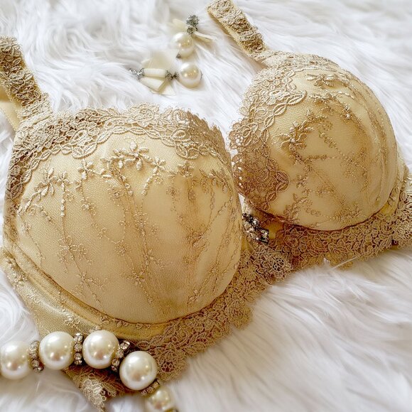 Embroidered floral lace trim bra in champagne with swarovski crystals - Picture 1 of 6